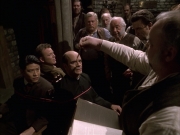extant_StarTrek_VOY_6x17-SpiritFolk_02856.jpg