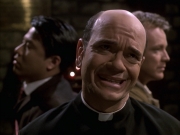 extant_StarTrek_VOY_6x17-SpiritFolk_02870.jpg