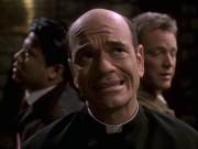 extant_StarTrek_VOY_6x17-SpiritFolk_02874.jpg