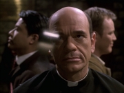 extant_StarTrek_VOY_6x17-SpiritFolk_02882.jpg