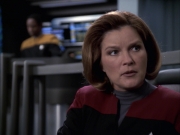 extant_StarTrek_VOY_6x17-SpiritFolk_02893.jpg