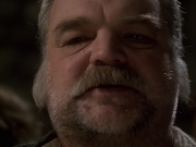 extant_StarTrek_VOY_6x17-SpiritFolk_02899.jpg