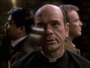extant_StarTrek_VOY_6x17-SpiritFolk_02906.jpg