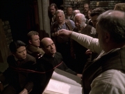 extant_StarTrek_VOY_6x17-SpiritFolk_02914.jpg