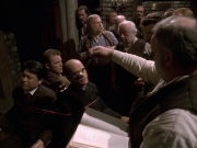 extant_StarTrek_VOY_6x17-SpiritFolk_02917.jpg