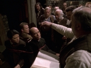extant_StarTrek_VOY_6x17-SpiritFolk_02920.jpg
