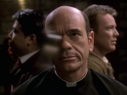 extant_StarTrek_VOY_6x17-SpiritFolk_02926.jpg