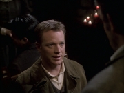 extant_StarTrek_VOY_6x17-SpiritFolk_02965.jpg