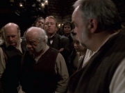 extant_StarTrek_VOY_6x17-SpiritFolk_02980.jpg