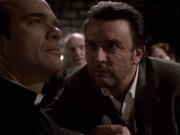 extant_StarTrek_VOY_6x17-SpiritFolk_02994.jpg