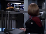 extant_StarTrek_VOY_6x17-SpiritFolk_03008.jpg