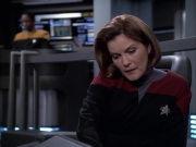 extant_StarTrek_VOY_6x17-SpiritFolk_03012.jpg
