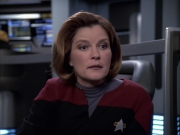 extant_StarTrek_VOY_6x17-SpiritFolk_03014.jpg