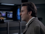 extant_StarTrek_VOY_6x17-SpiritFolk_03019.jpg