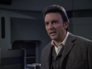 extant_StarTrek_VOY_6x17-SpiritFolk_03030.jpg
