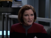extant_StarTrek_VOY_6x17-SpiritFolk_03048.jpg