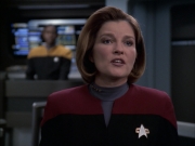 extant_StarTrek_VOY_6x17-SpiritFolk_03050.jpg