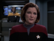 extant_StarTrek_VOY_6x17-SpiritFolk_03051.jpg