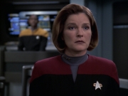 extant_StarTrek_VOY_6x17-SpiritFolk_03061.jpg