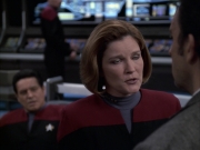 extant_StarTrek_VOY_6x17-SpiritFolk_03088.jpg