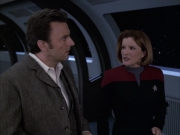 extant_StarTrek_VOY_6x17-SpiritFolk_03139.jpg