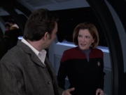 extant_StarTrek_VOY_6x17-SpiritFolk_03142.jpg