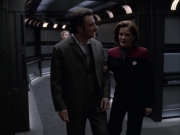 extant_StarTrek_VOY_6x17-SpiritFolk_03177.jpg