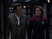 extant_StarTrek_VOY_6x17-SpiritFolk_03192.jpg