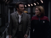 extant_StarTrek_VOY_6x17-SpiritFolk_03201.jpg