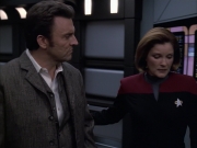 extant_StarTrek_VOY_6x17-SpiritFolk_03219.jpg