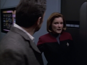 extant_StarTrek_VOY_6x17-SpiritFolk_03221.jpg