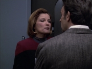 extant_StarTrek_VOY_6x17-SpiritFolk_03224.jpg