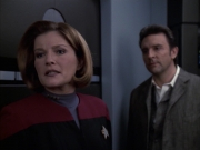 extant_StarTrek_VOY_6x17-SpiritFolk_03233.jpg