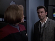 extant_StarTrek_VOY_6x17-SpiritFolk_03250.jpg