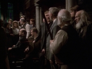 extant_StarTrek_VOY_6x17-SpiritFolk_03256.jpg