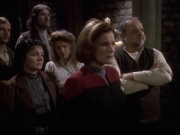 Filename=extant_StarTrek_VOY_6x17-SpiritFolk_03331.jpg
Filesize=166KiB
Dimensions=1200x900
Date added=Jan 02, 2020 extant_StarTrek_VOY_6x17-SpiritFolk_03331.jpg