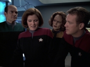 Filename=extant_StarTrek_VOY_6x17-SpiritFolk_03510.jpg
Filesize=161KiB
Dimensions=1200x900
Date added=Jan 02, 2020 extant_StarTrek_VOY_6x17-SpiritFolk_03510.jpg
