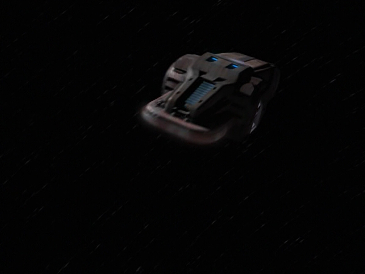 extant_StarTrek_VOY_6x18-AshesToAshes_00006.jpg