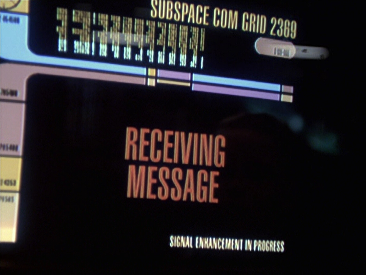 extant_StarTrek_VOY_6x18-AshesToAshes_00243.jpg