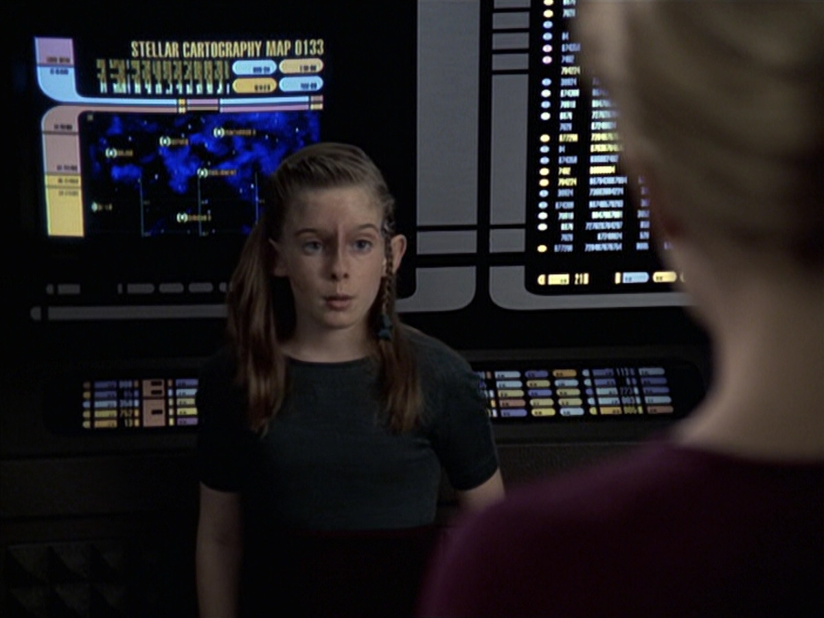extant_StarTrek_VOY_6x18-AshesToAshes_00408.jpg