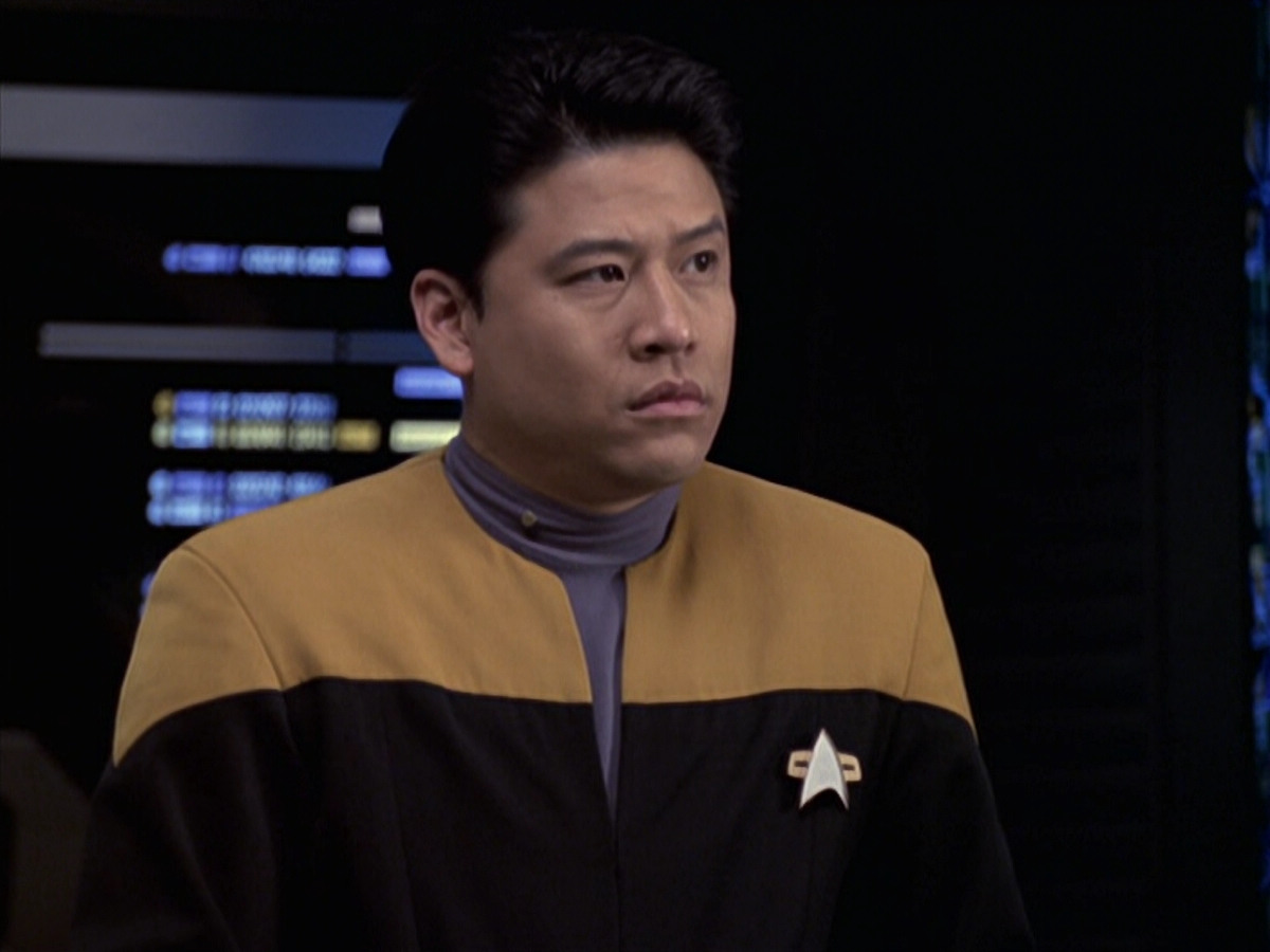 extant_StarTrek_VOY_6x18-AshesToAshes_00473.jpg