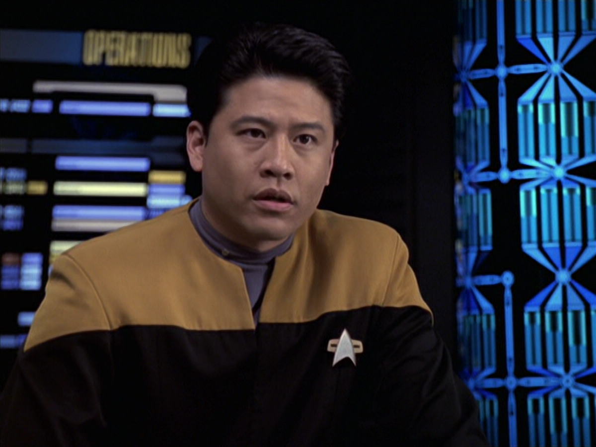 extant_StarTrek_VOY_6x18-AshesToAshes_00558.jpg