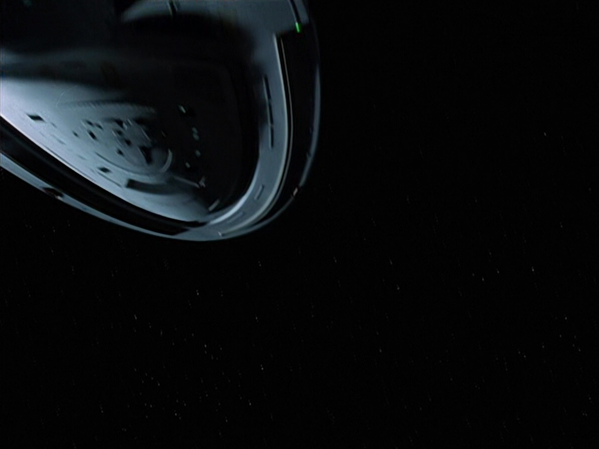 extant_StarTrek_VOY_6x18-AshesToAshes_00563.jpg