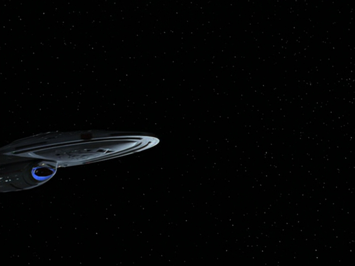 extant_StarTrek_VOY_6x18-AshesToAshes_00881.jpg