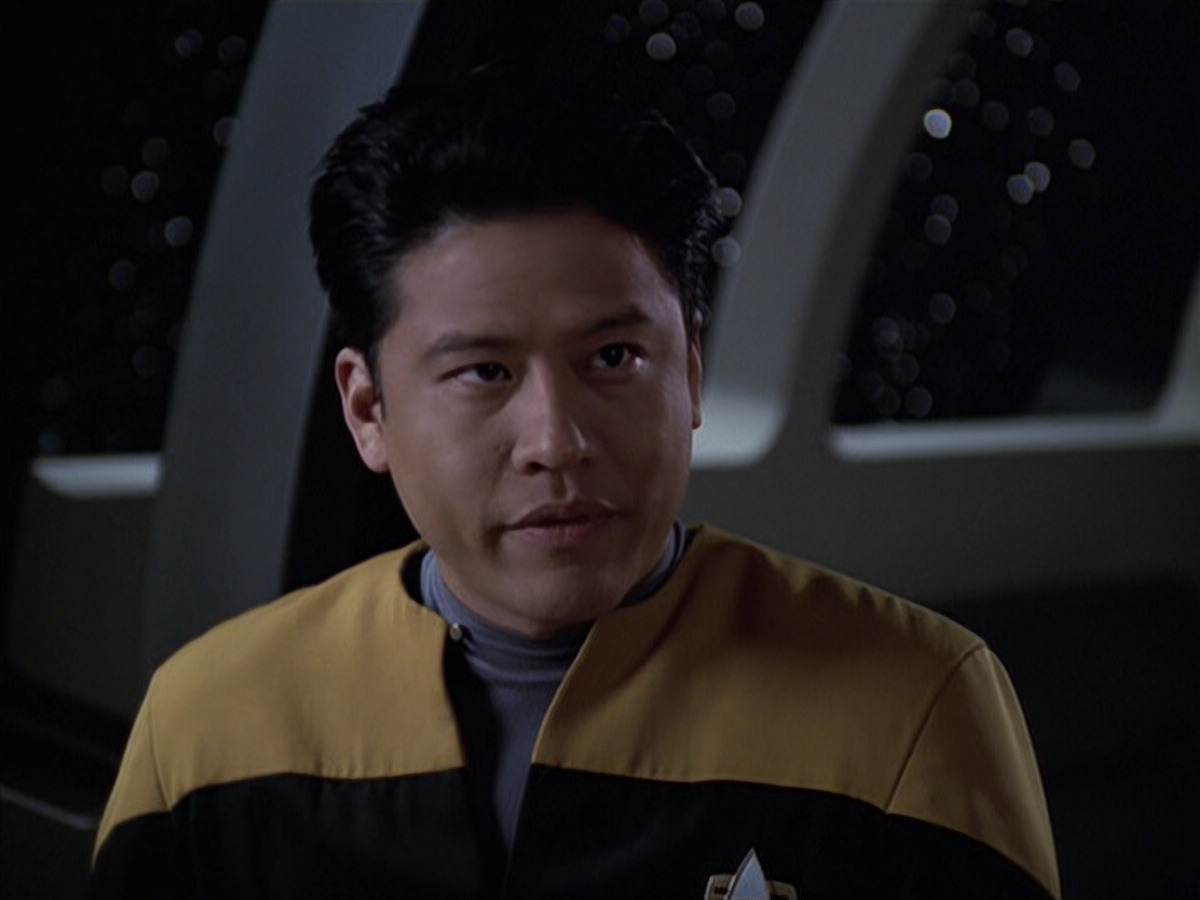 extant_StarTrek_VOY_6x18-AshesToAshes_03077.jpg