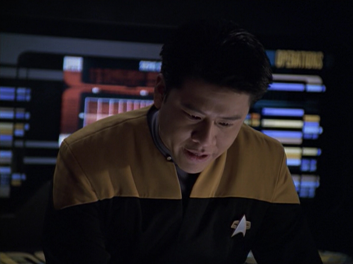 extant_StarTrek_VOY_6x18-AshesToAshes_03379.jpg