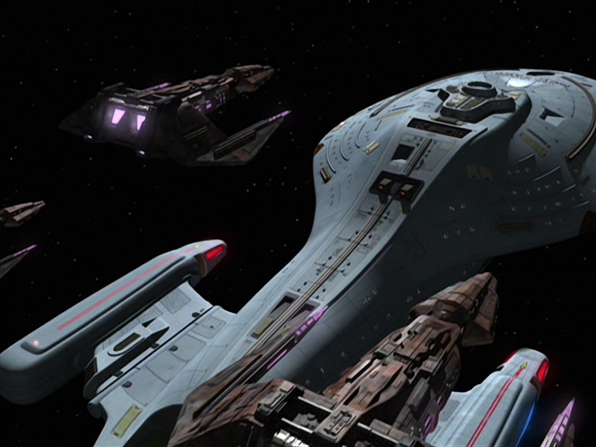 extant_StarTrek_VOY_6x18-AshesToAshes_03436.jpg