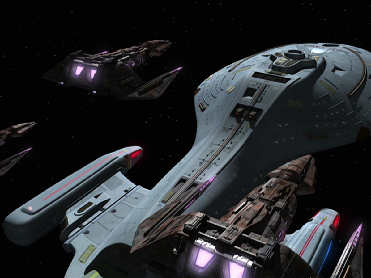 extant_StarTrek_VOY_6x18-AshesToAshes_03437.jpg