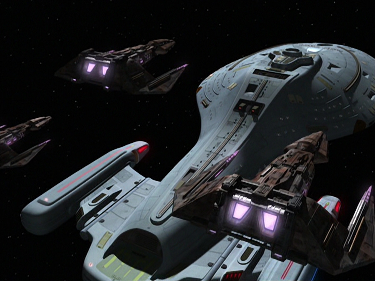 extant_StarTrek_VOY_6x18-AshesToAshes_03439.jpg