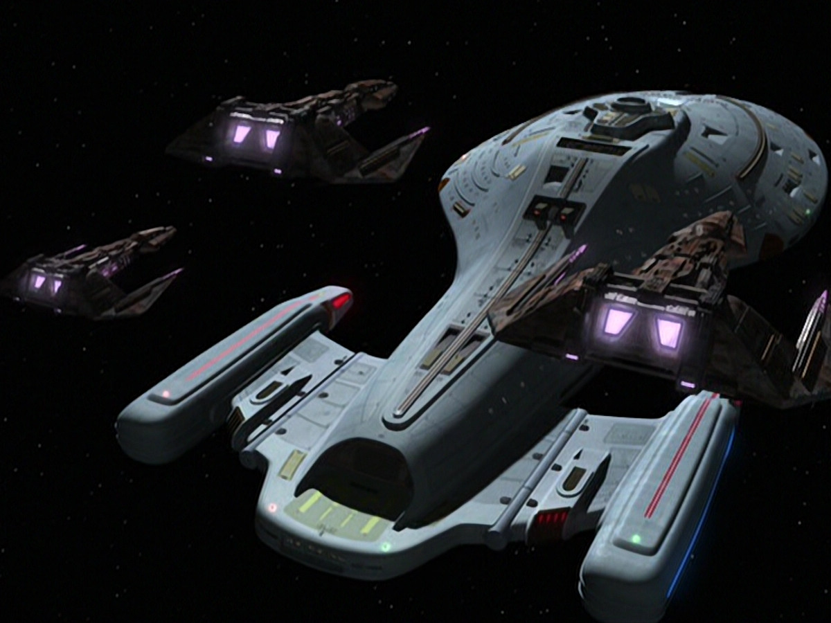 extant_StarTrek_VOY_6x18-AshesToAshes_03443.jpg